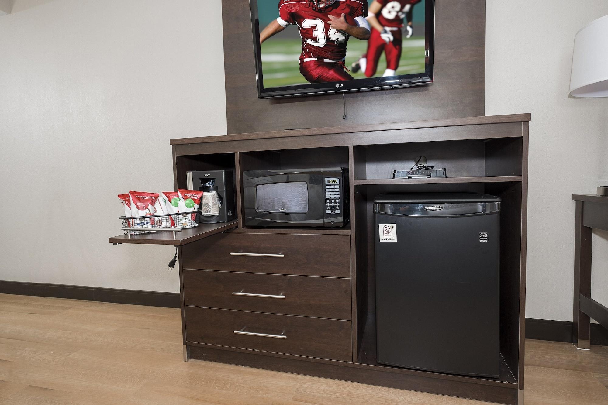 Red Roof Inn Plus+ & Suites Knoxville West - Cedar Bluff Ngoại thất bức ảnh