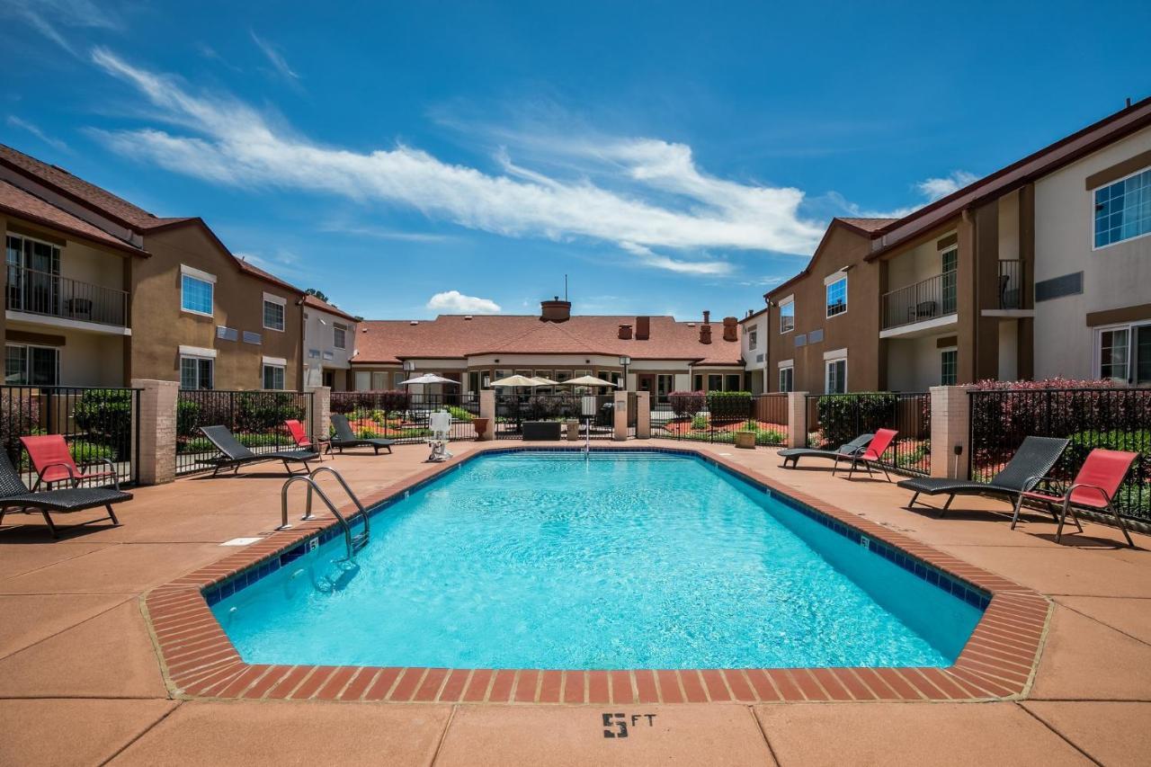 Red Roof Inn Plus+ & Suites Knoxville West - Cedar Bluff Ngoại thất bức ảnh