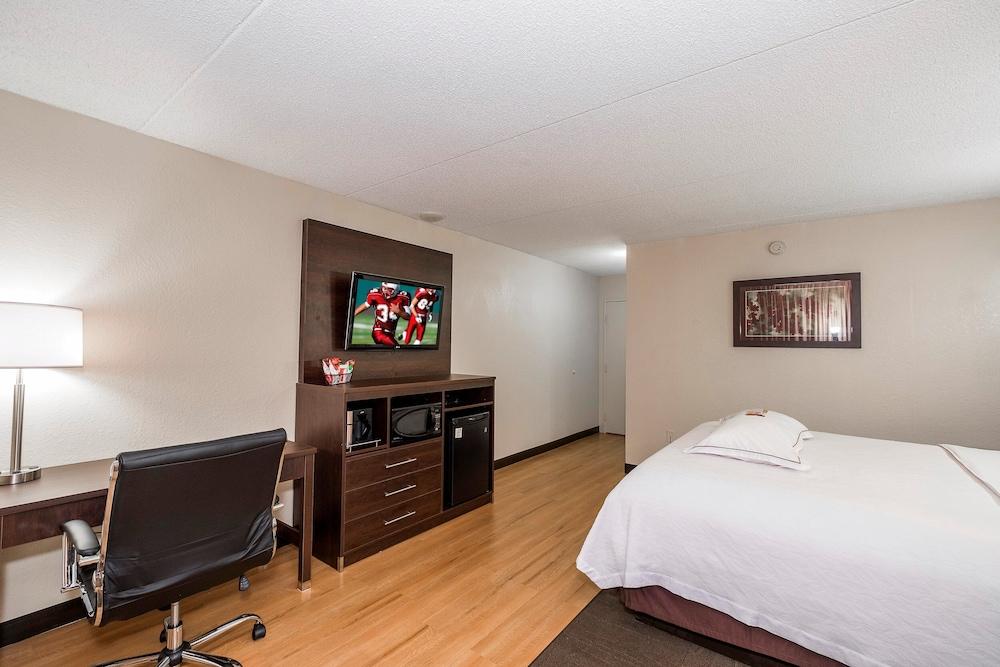 Red Roof Inn Plus+ & Suites Knoxville West - Cedar Bluff Ngoại thất bức ảnh