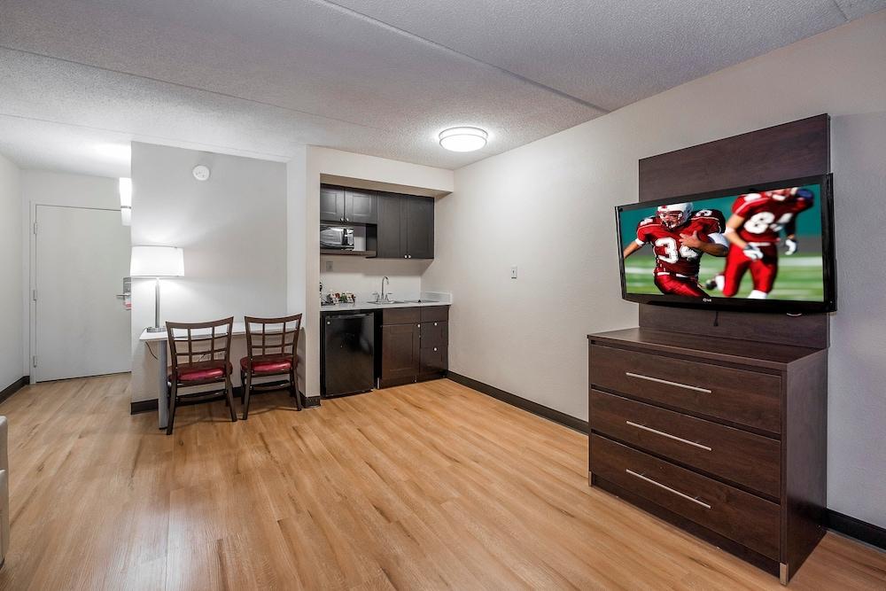 Red Roof Inn Plus+ & Suites Knoxville West - Cedar Bluff Ngoại thất bức ảnh